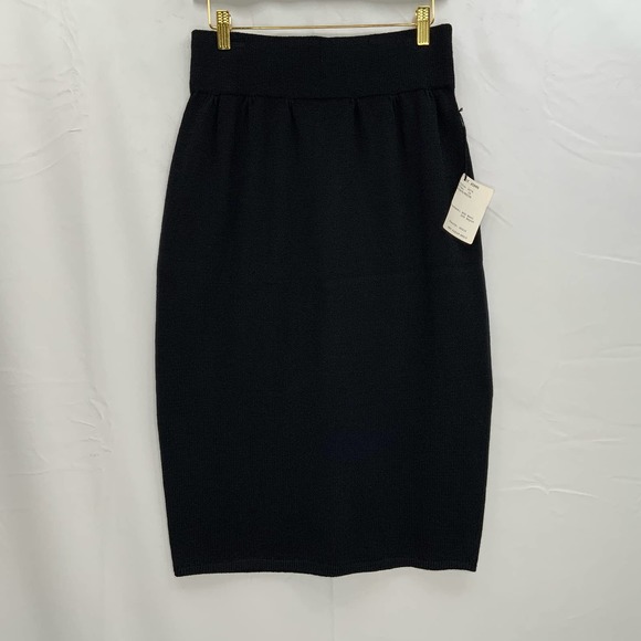 St. John Dresses & Skirts - St. John | NWT Black Wool Stretch Pencil Skirt, Size 10